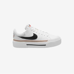 Women’s Nike Court Legacy Lift size 9